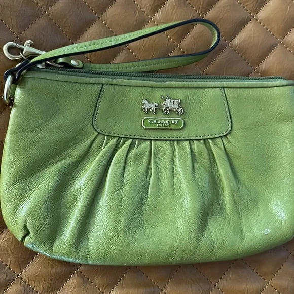 Coach MINT GREEN  Pleated Leather Wristlet - Picture 6 of 8